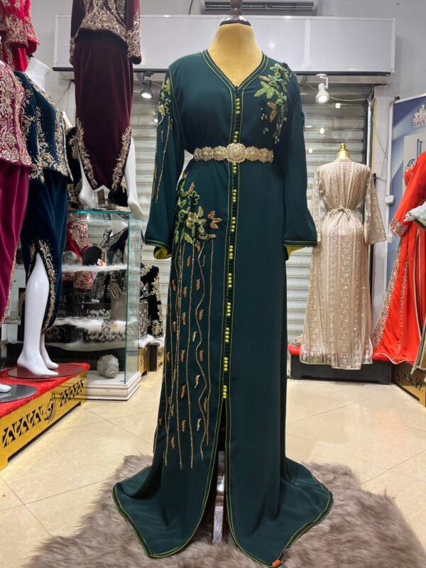 قفطان تبطينة في اليد - Image 2