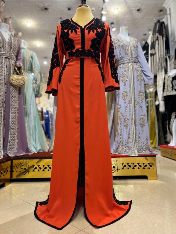 قفطان مرشوم لقيمة - Image 5