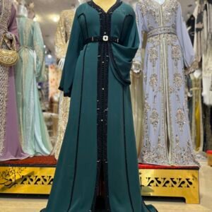 قفطان بالياقوت اسود